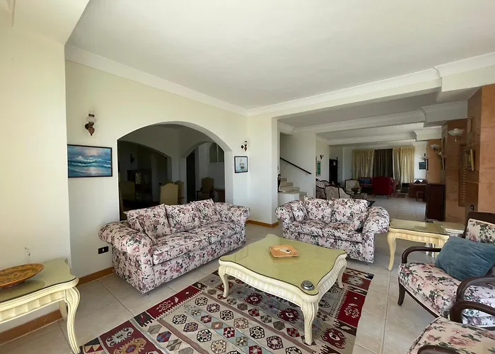 Serena Villa